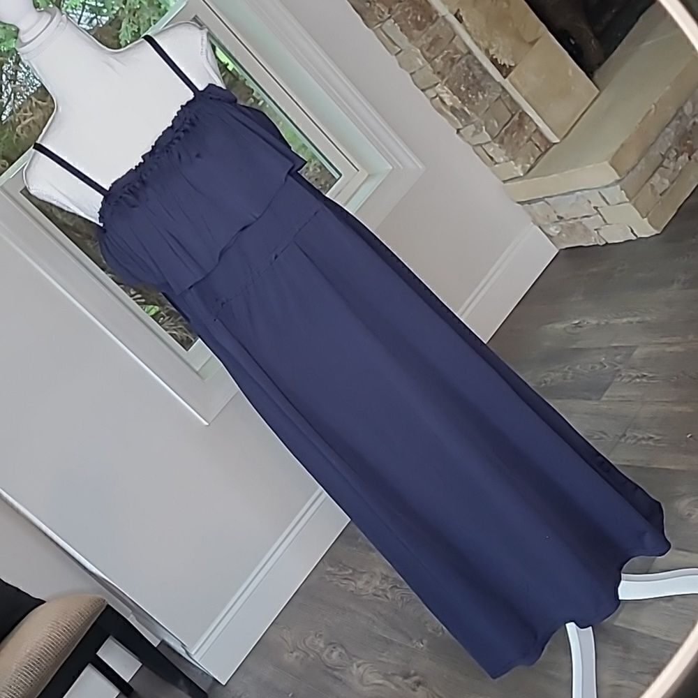 Sundress with flouncey ruffle around neckline